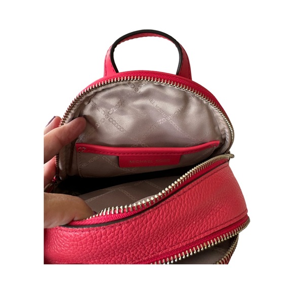 1 HOUR Sale!! Authentic Michael Kors Brooklyn Mini Adjustable Backpack - Picture 9 of 10